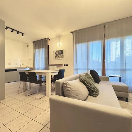 Apartmán Spacious 2-bedroom With Large Terrace