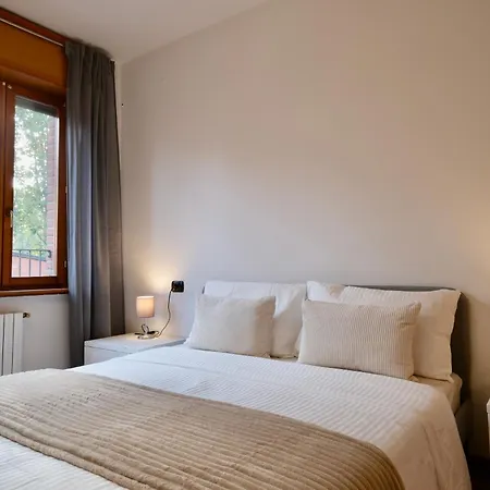Spacious 2-bedroom With Large Terrace * Milan